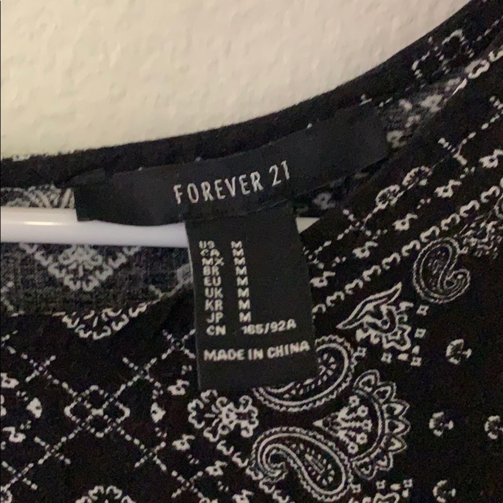 Patterned dress - Picture 2 of 2